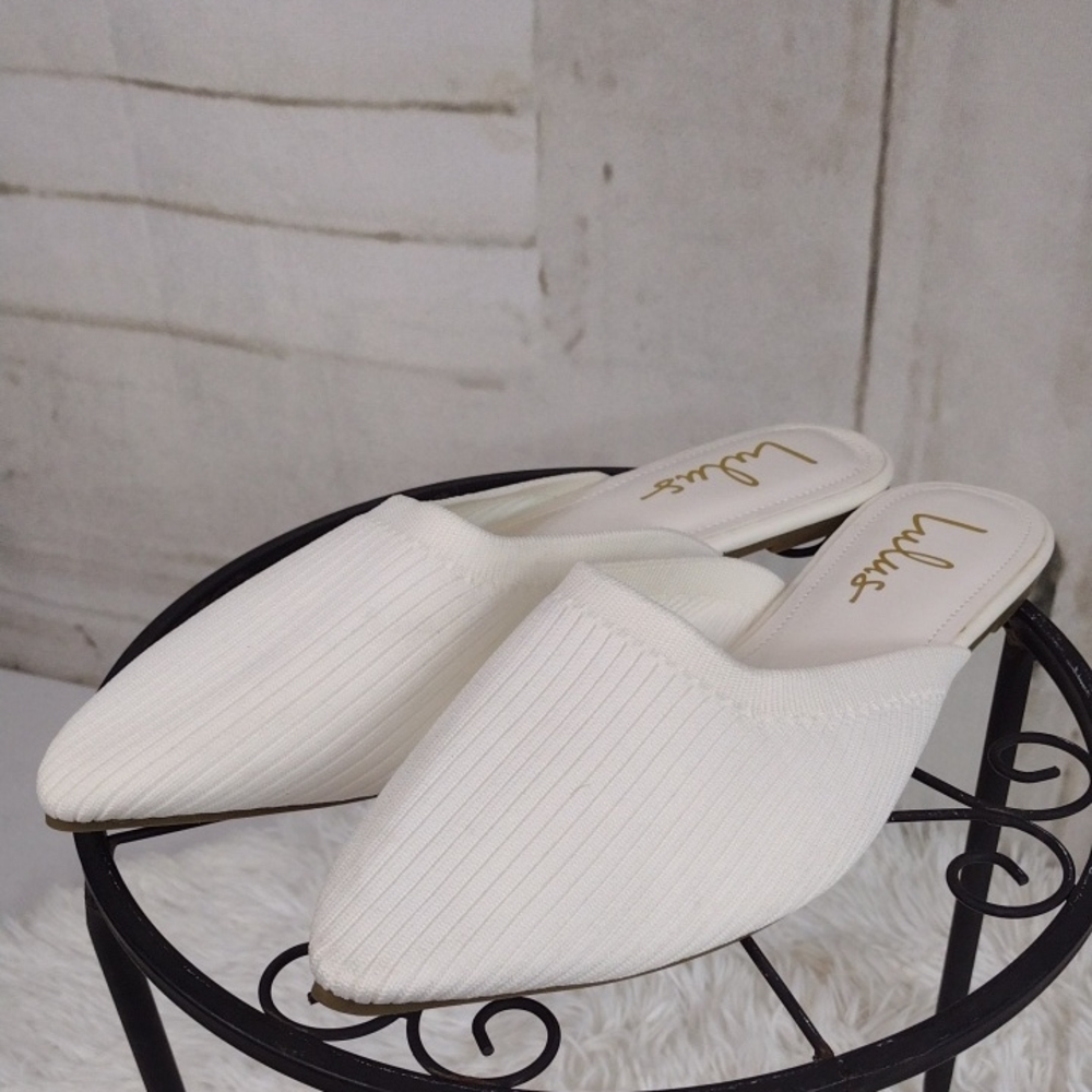Lulus White Ribbed Knit Pointed Toe Mules Size 11